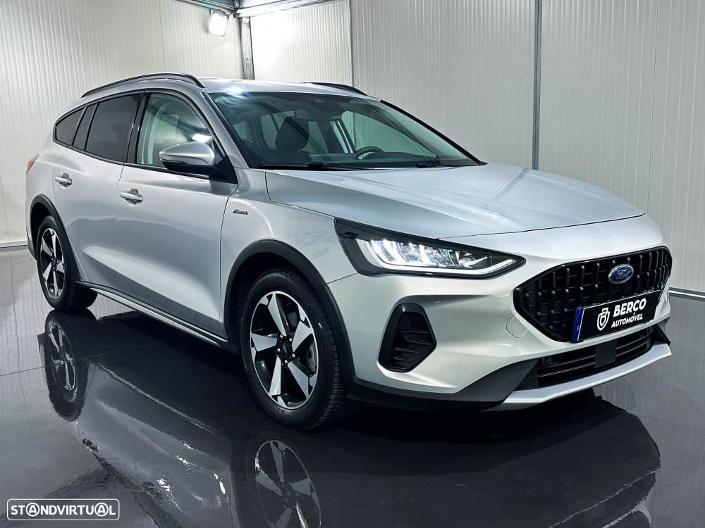 Ford Focus 1.0 EcoBoost Hybrid Aut. ACTIVE X - 4