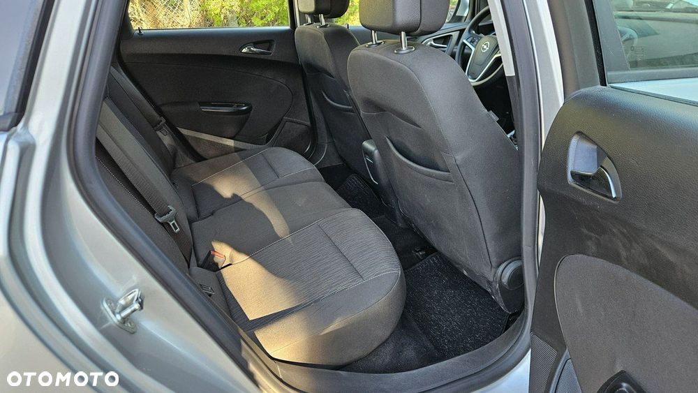 Opel Astra - 24