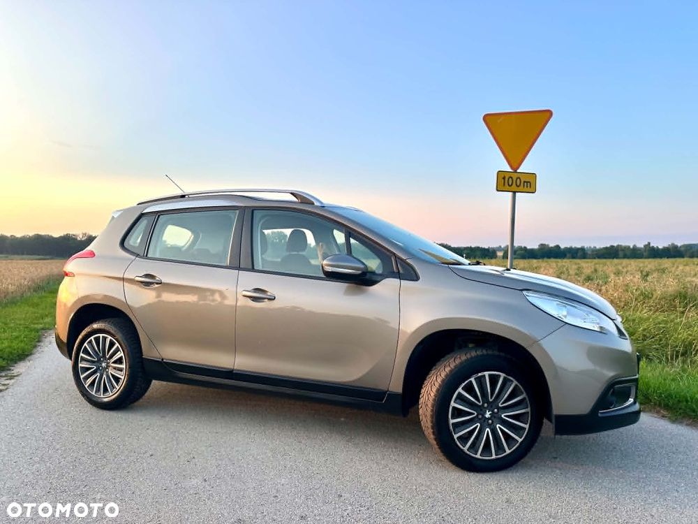 Peugeot 2008 PureTech 82 Urban Move - 15