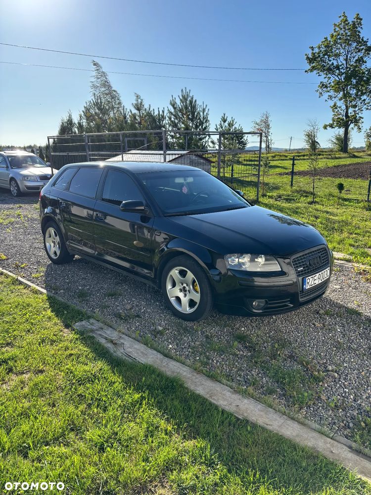 Audi A3 2.0T FSI Quattro Ambition - 2