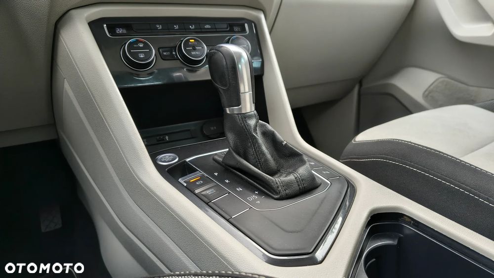 Volkswagen Tiguan - 21