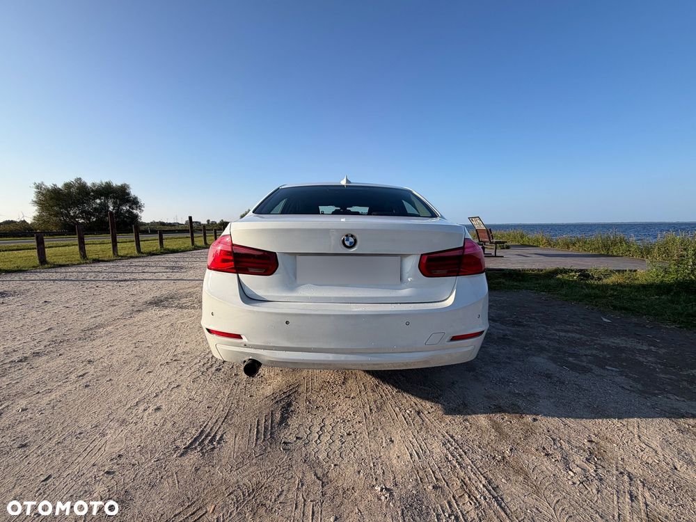 BMW Seria 3 318d - 8