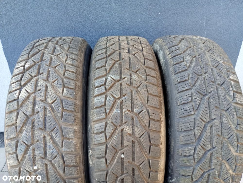 opona zimowa kormoran snow 225/65R17 102H 7.1mm 2023r - 1