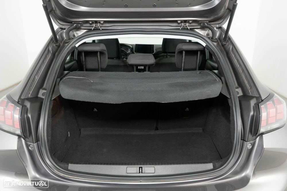Peugeot 208 1.2 PureTech Active Pack - 12