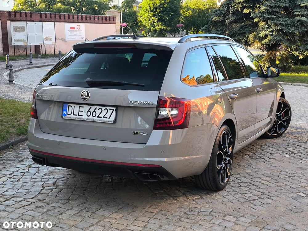 Skoda Octavia 2.0 TSI RS 245 DSG - 13