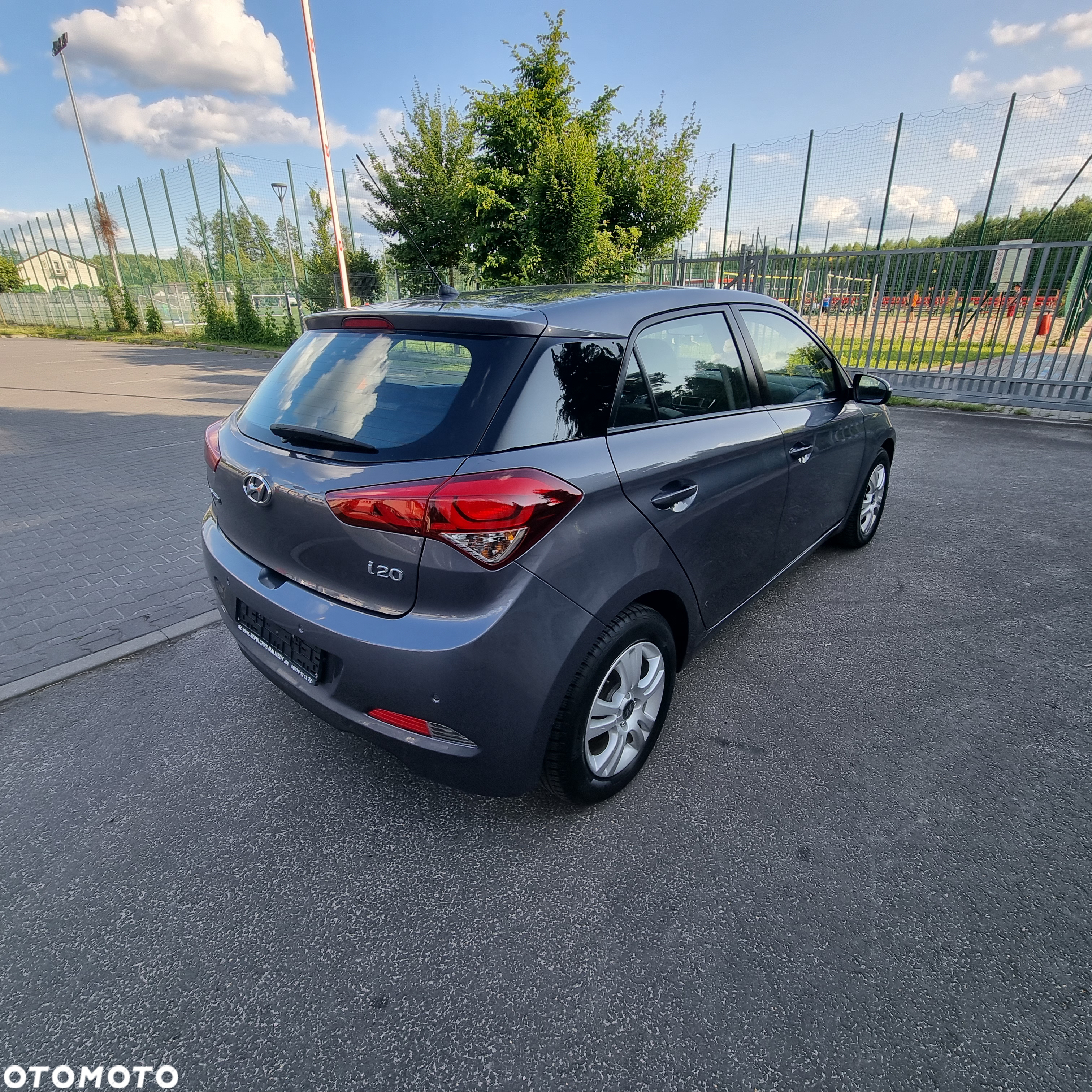 Hyundai i20 1.2 Elegant - 4