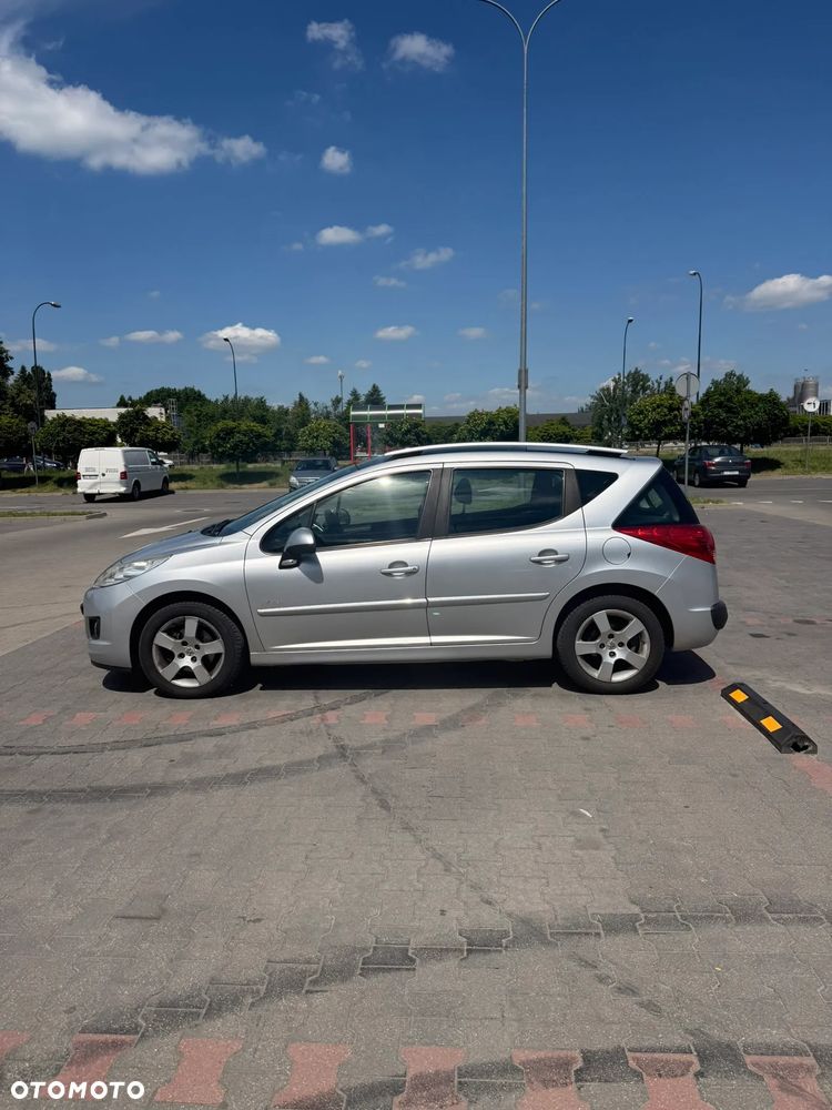 Peugeot 207 90 HDi FAP forever - 3