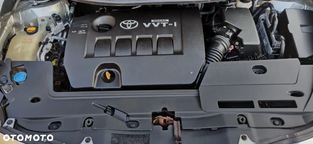 Toyota Auris 1.6 Dynamic MS - 27