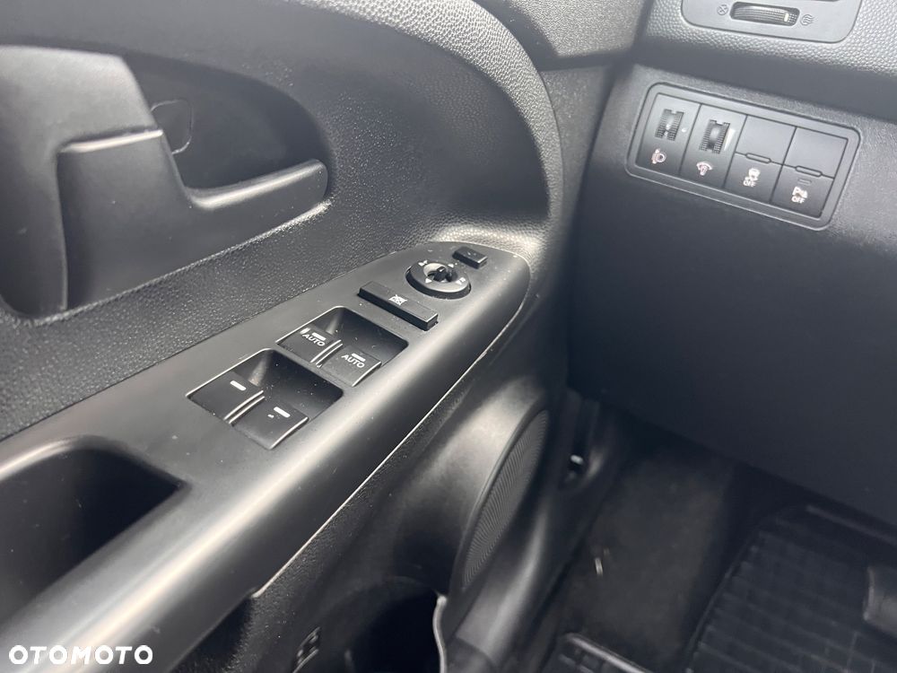 Kia Venga 1.6 CVVT Automatik Dream Team Edition - 14