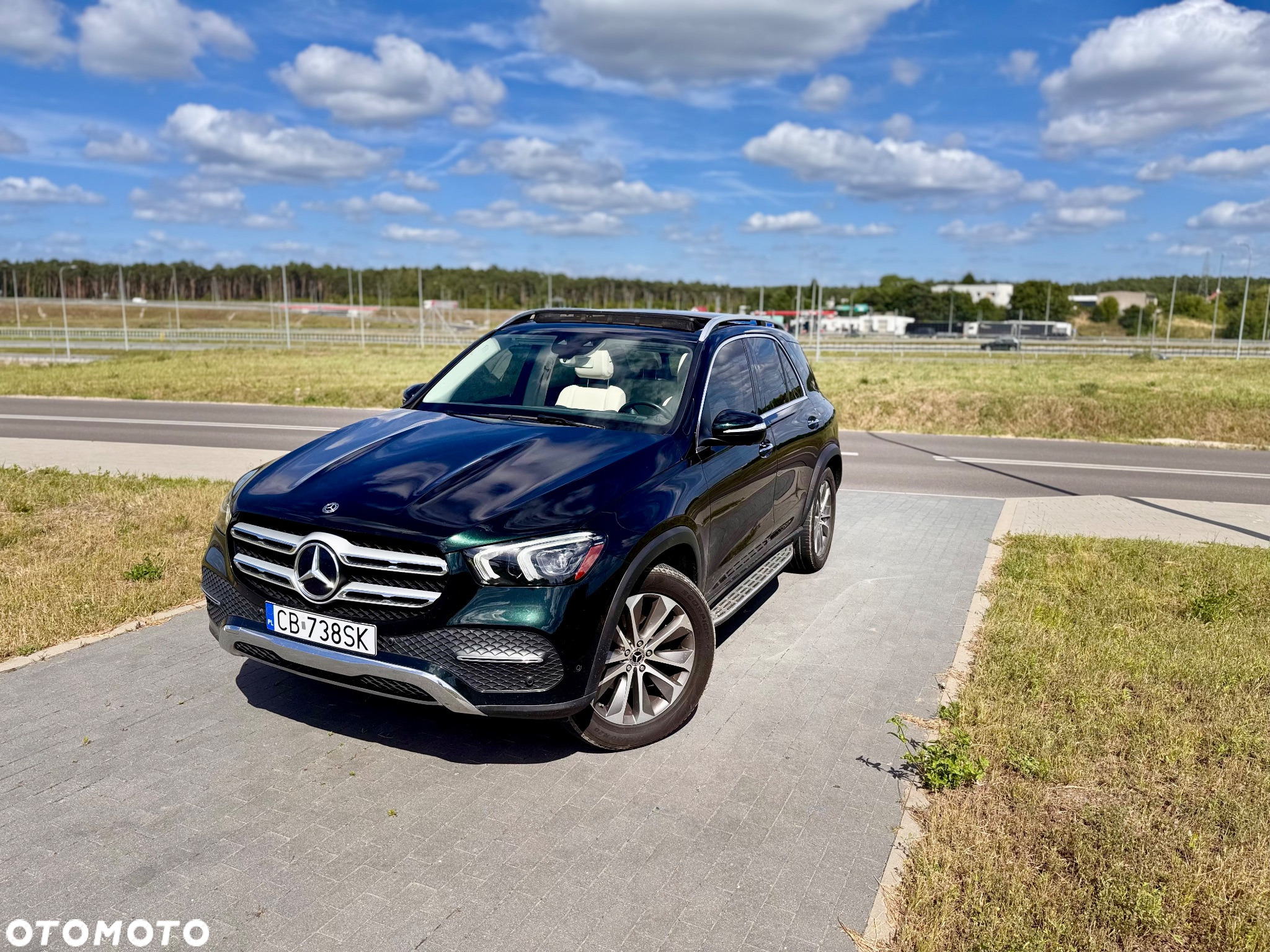 Mercedes-Benz GLE - 38