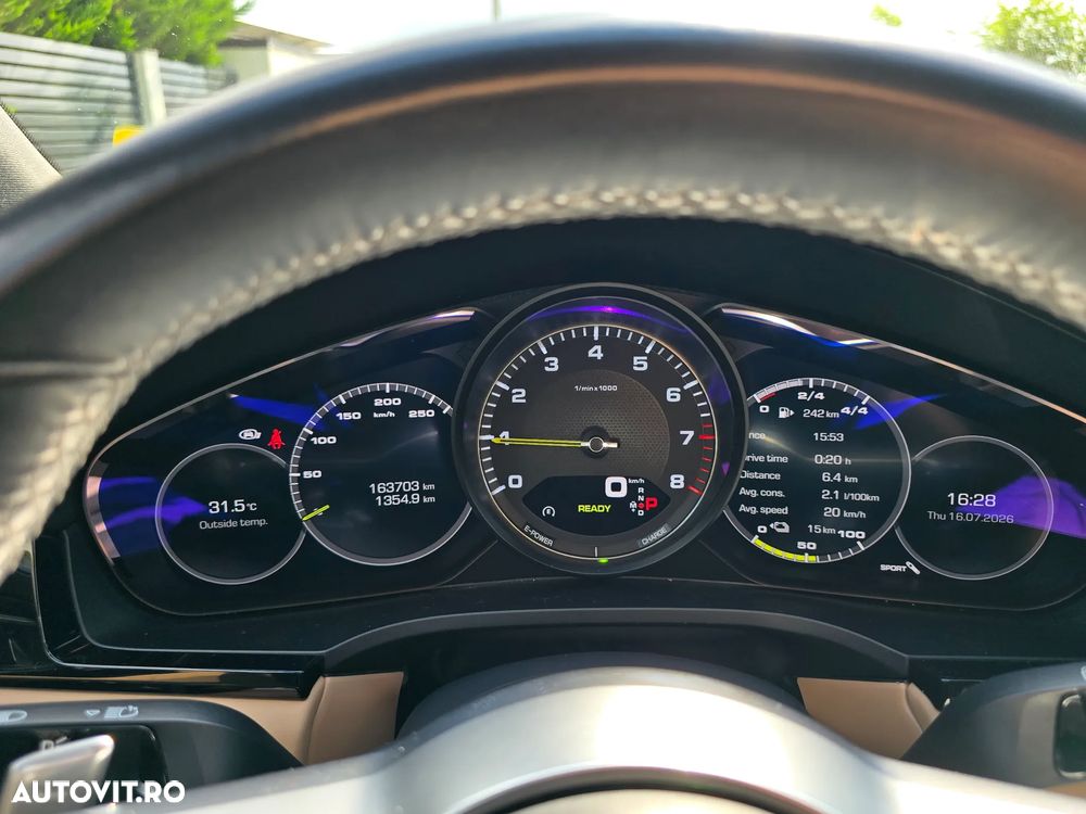 Porsche Cayenne Standard - 5