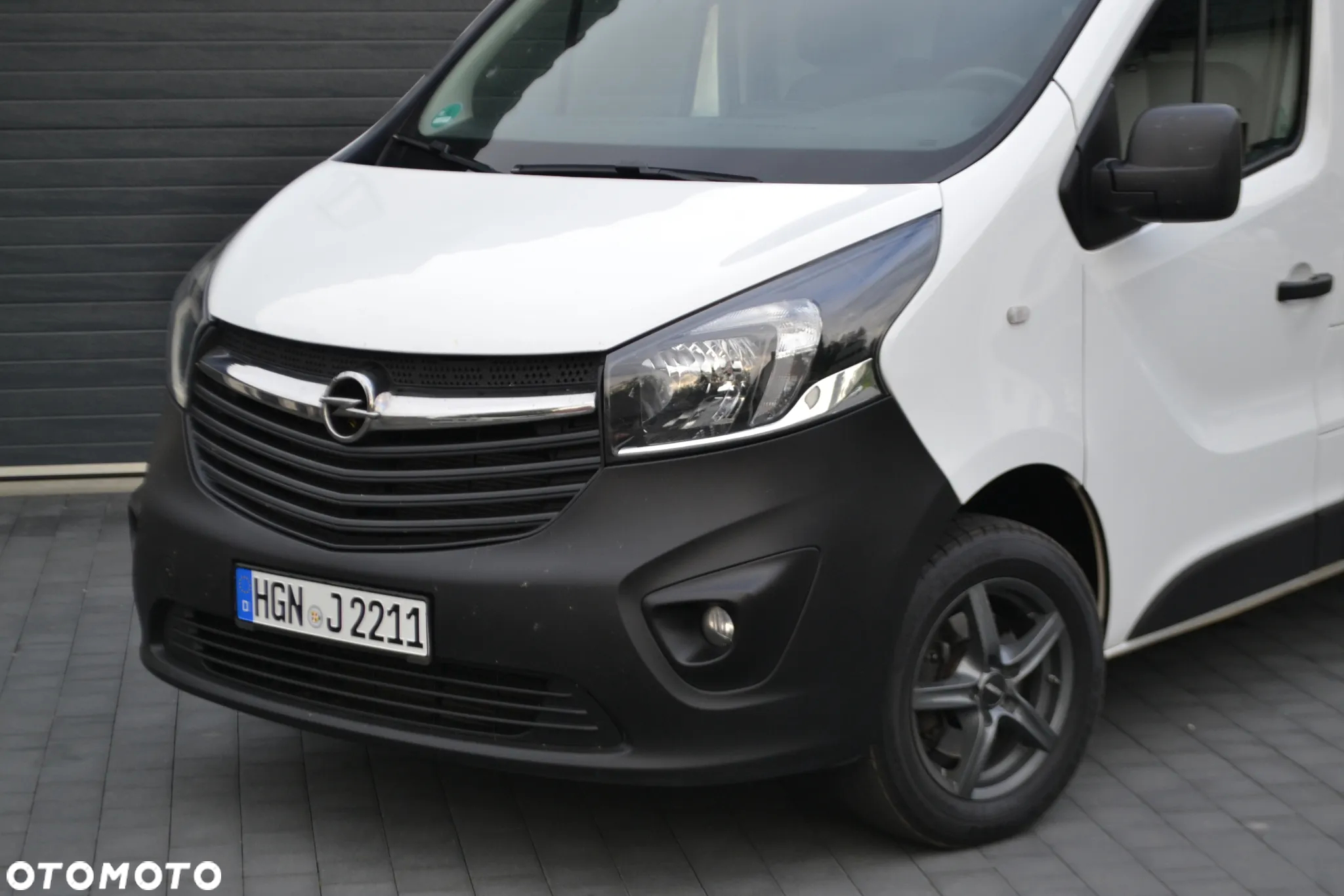 Renault TRAFIC LONG - 4