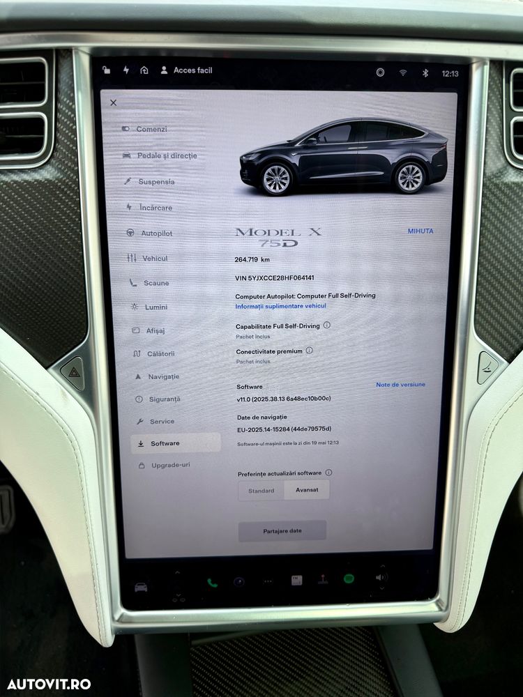 Tesla Model X - 14