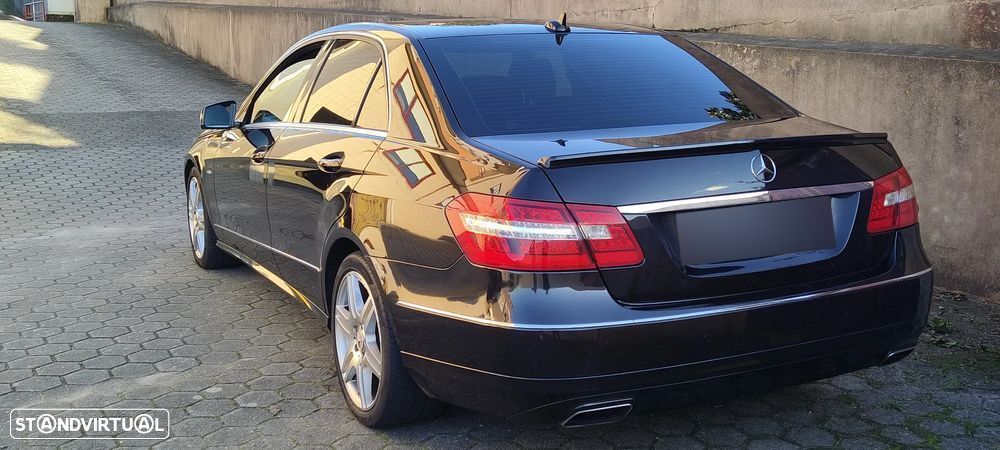 Mercedes-Benz E 220 BlueTEC Avantgarde Auto. - 2