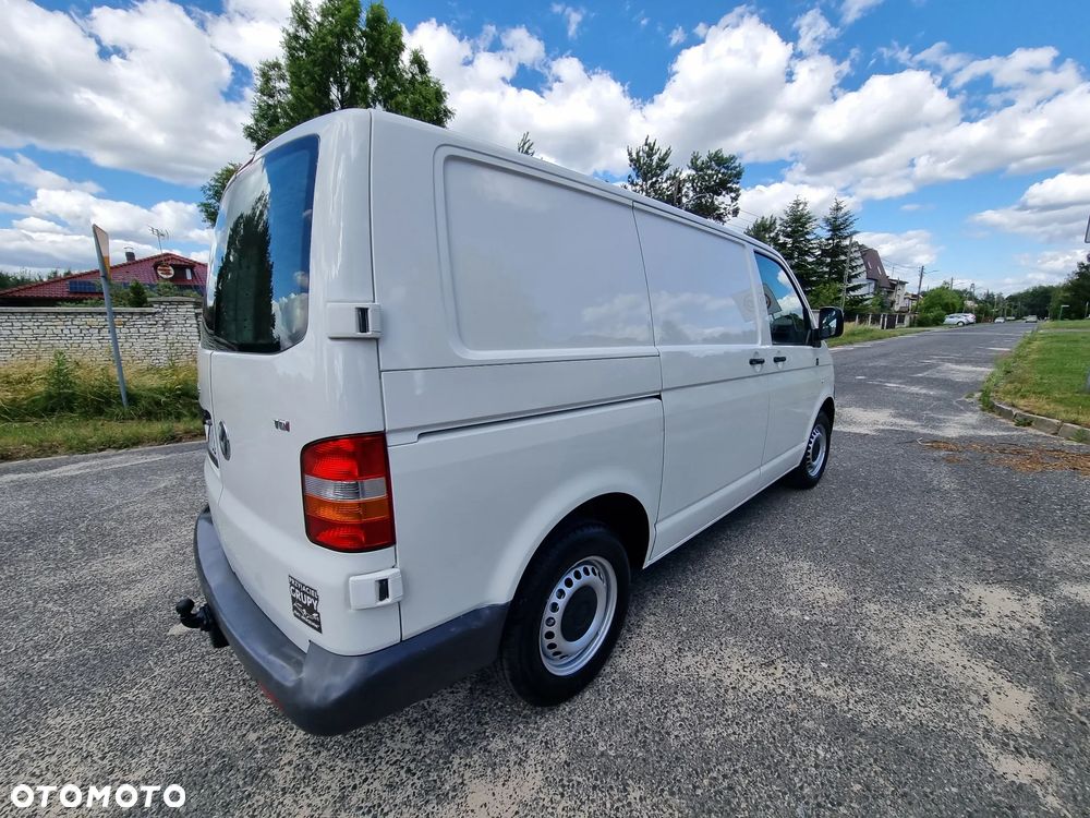Volkswagen T5 - 16