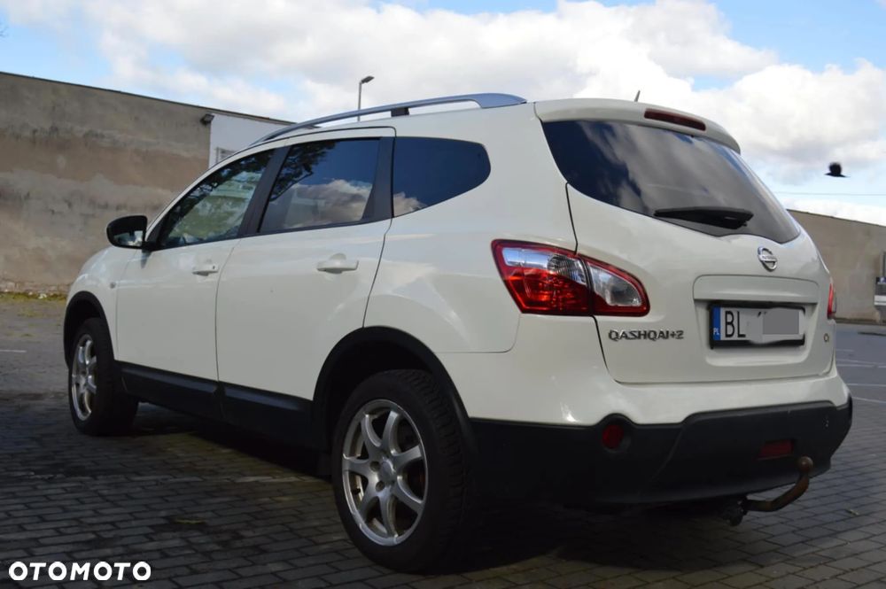 Nissan Qashqai+2 ver-2-0-360 - 4