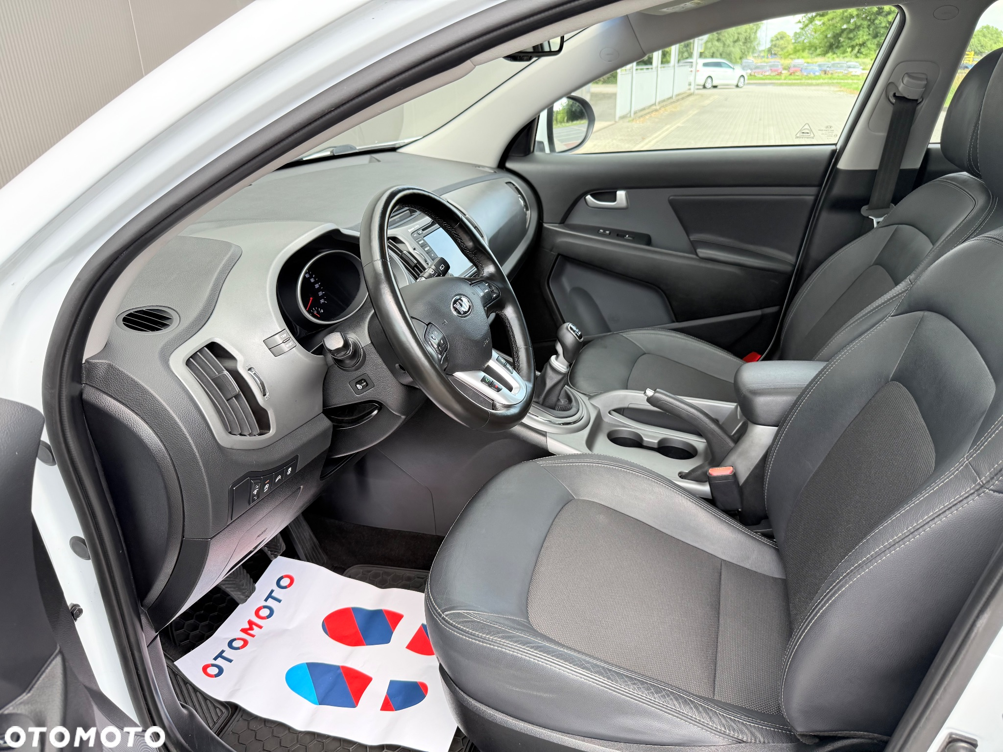 Kia Sportage - 14