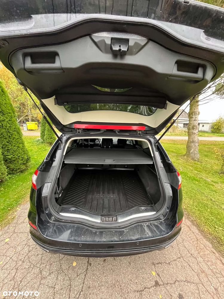 Ford Mondeo - 10