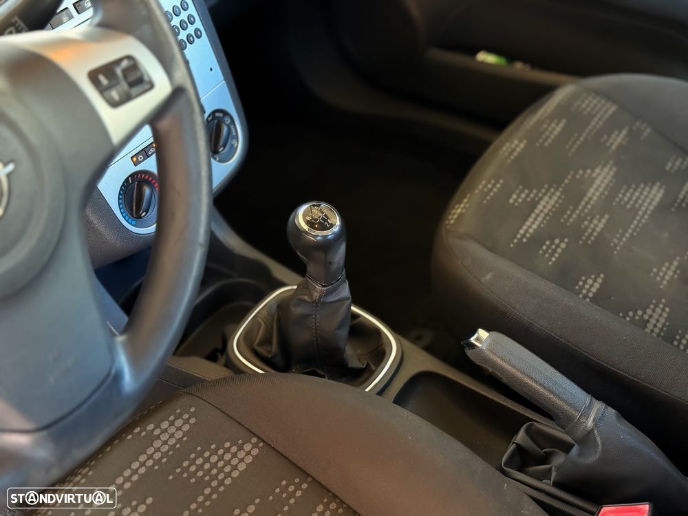 Opel Corsa 1.3 CDTi Cosmo - 11