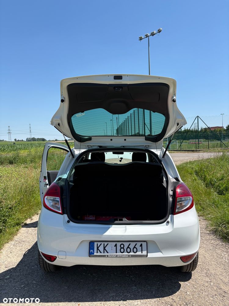Renault Clio 1.2 16V Campus Authentique - 7