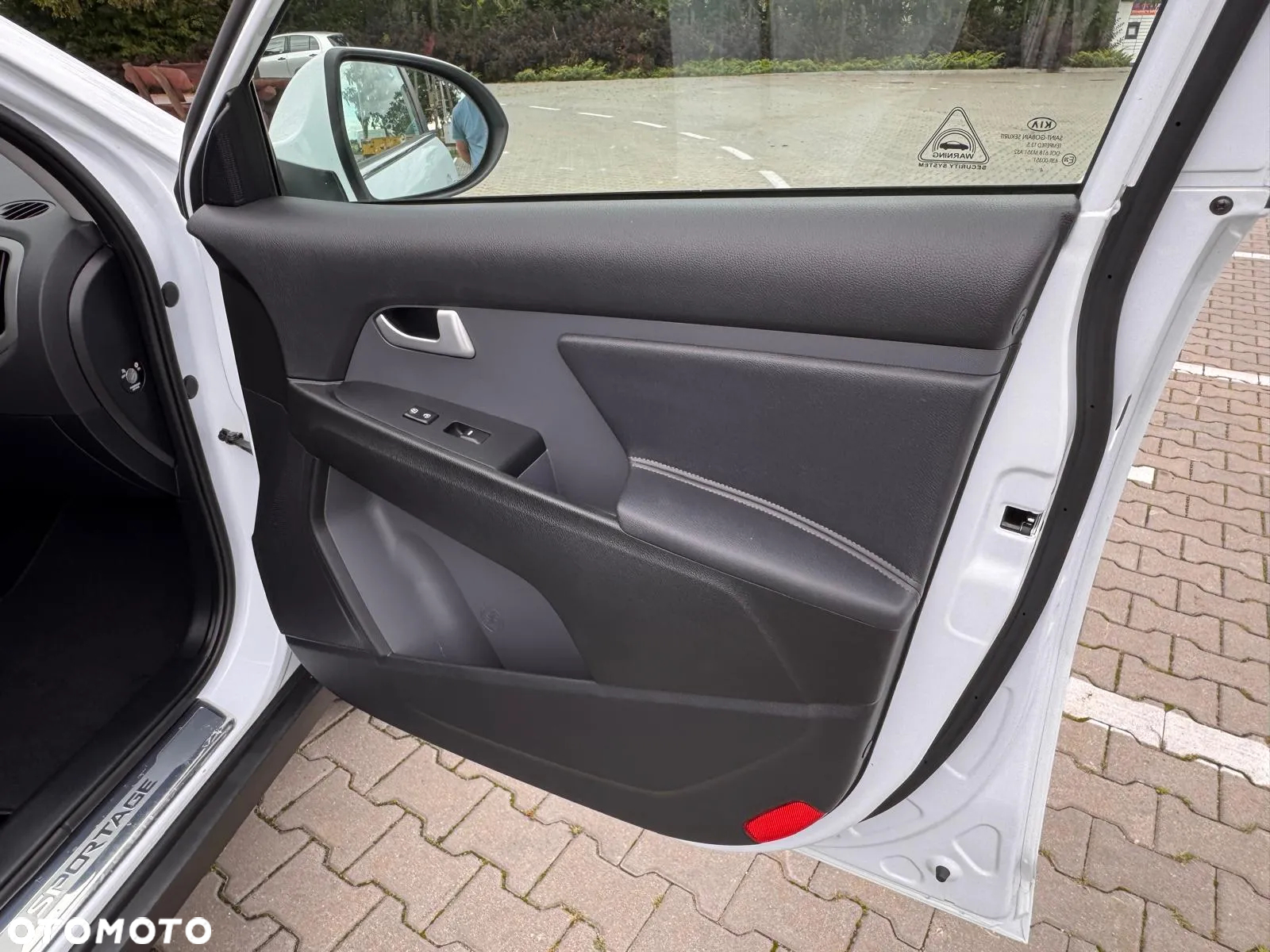 Kia Sportage 1.6 GDI 2WD Dream-Team Edition - 37