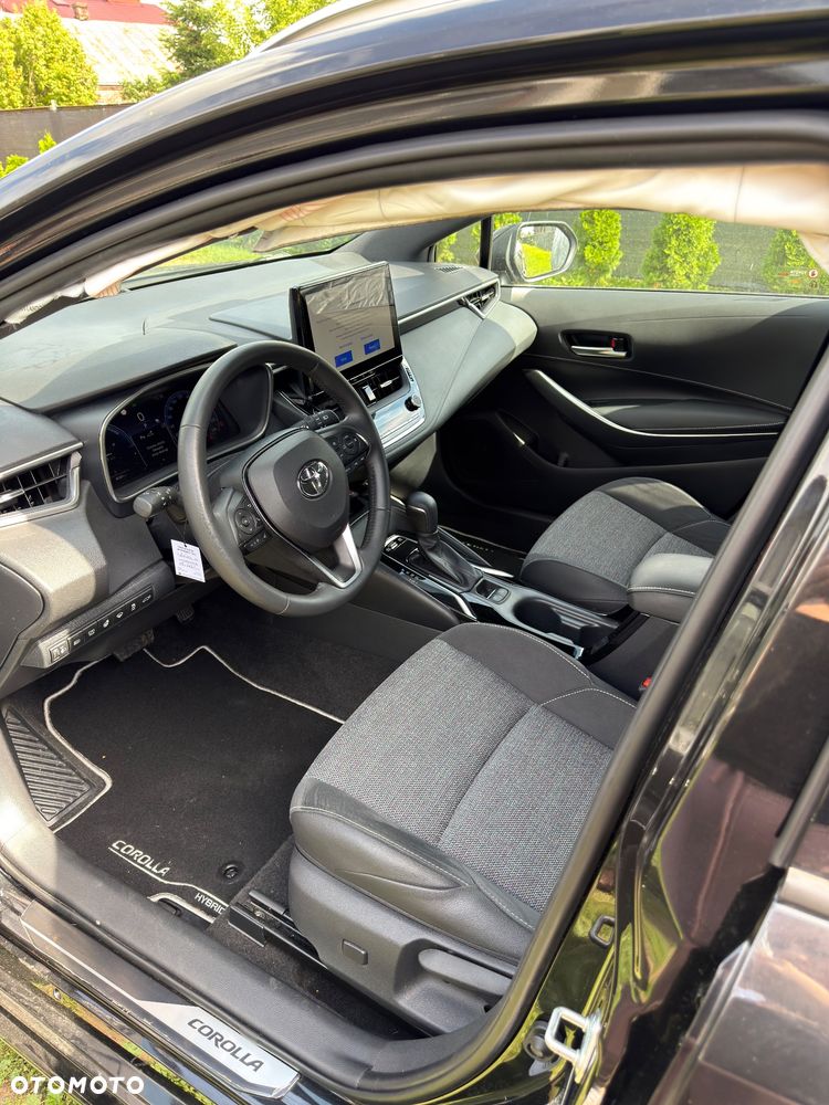 Toyota Corolla 2.0 Hybrid Style - 11