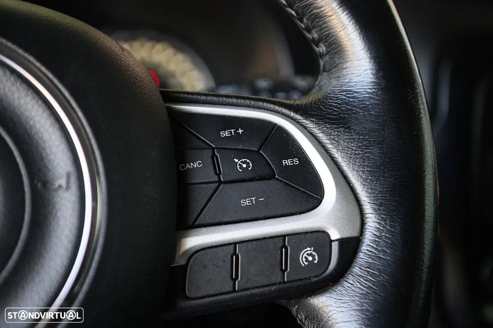 Jeep Renegade 1.6 MJD Longitude - 26