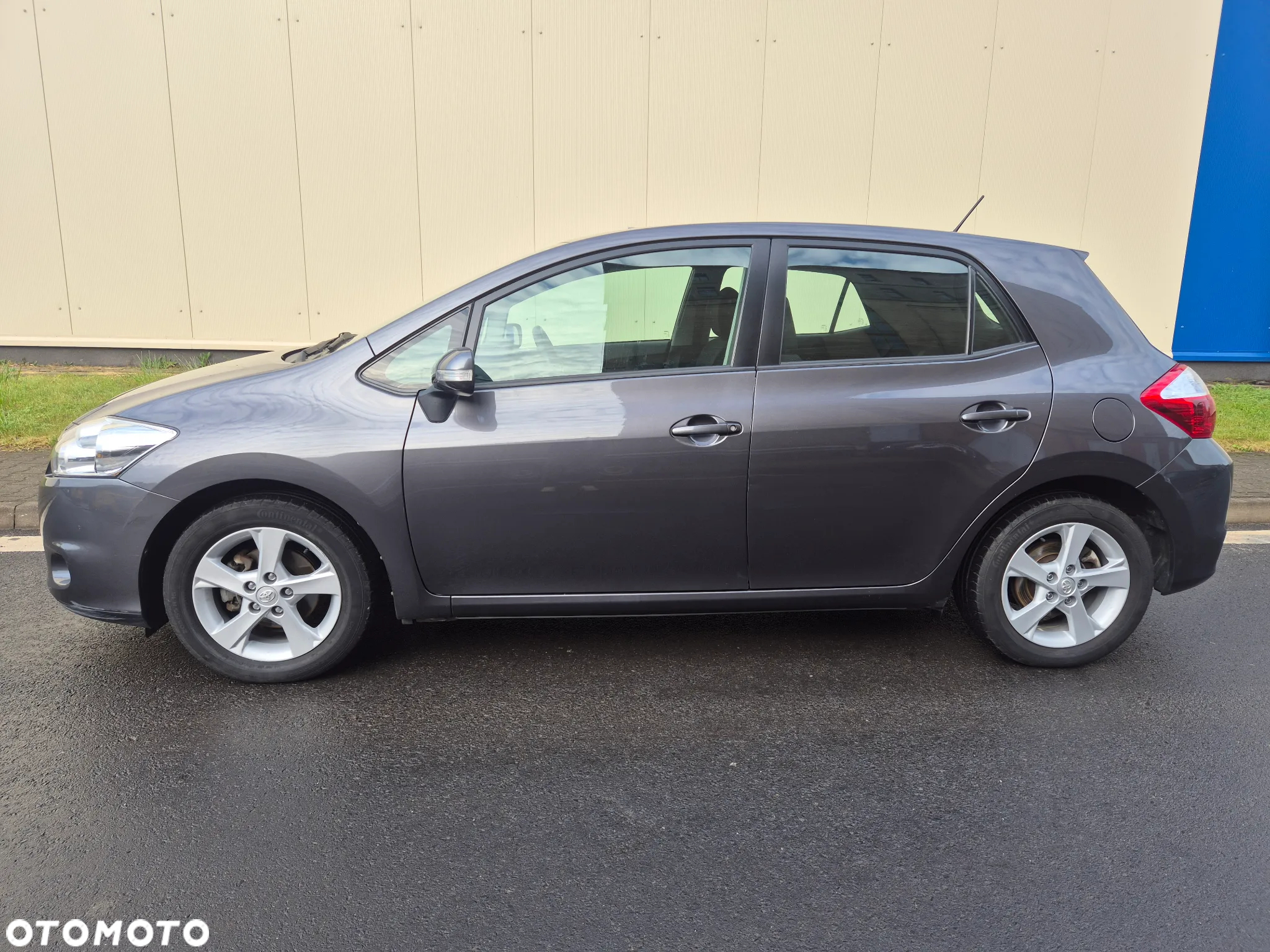 Toyota Auris 1.6 Executive - 3