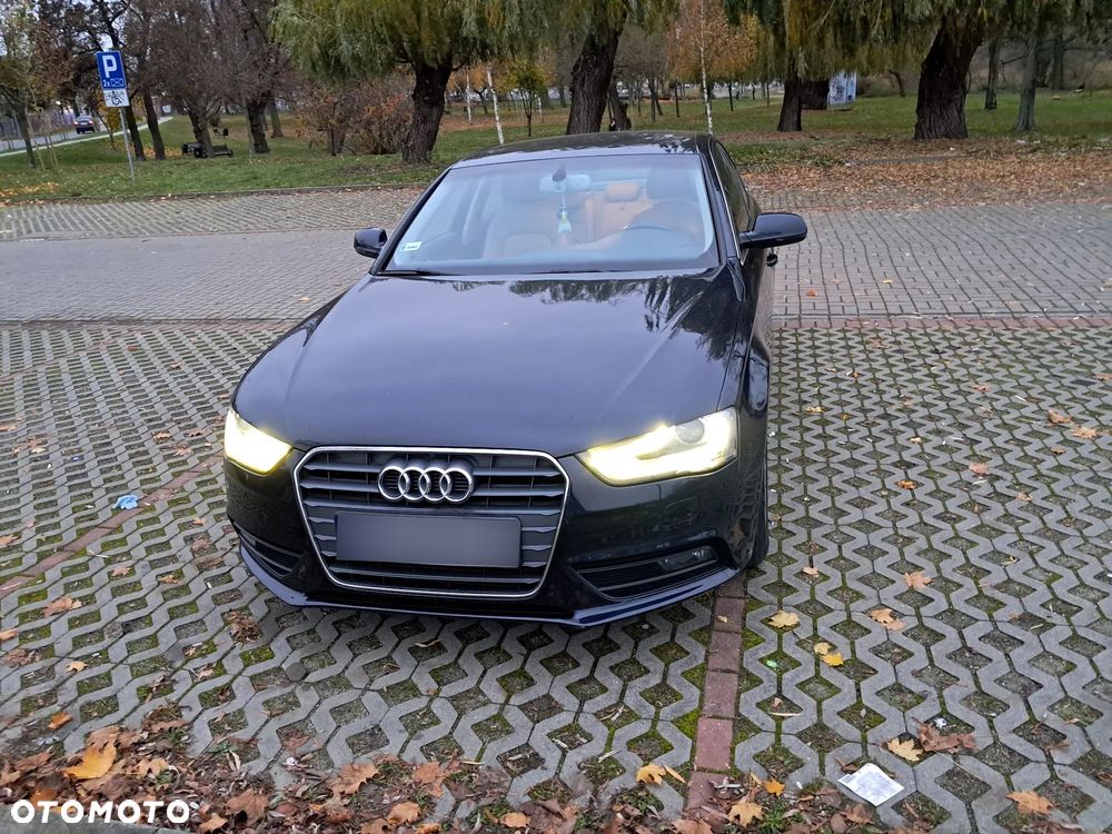 Audi A4 Avant - 1