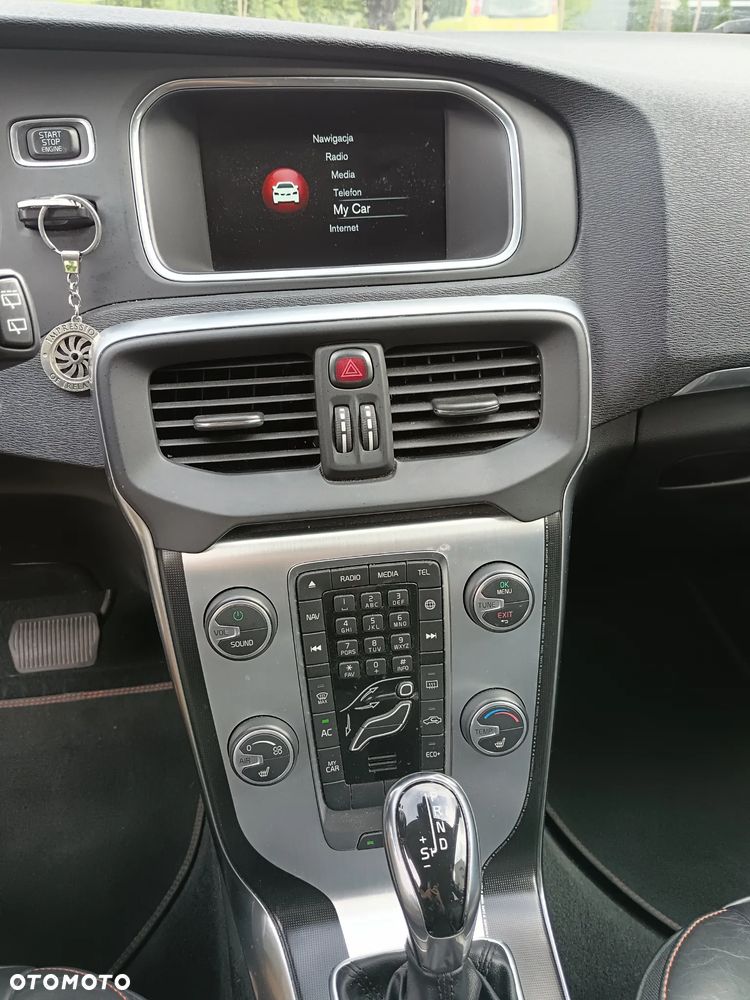 Volvo V40 - 11