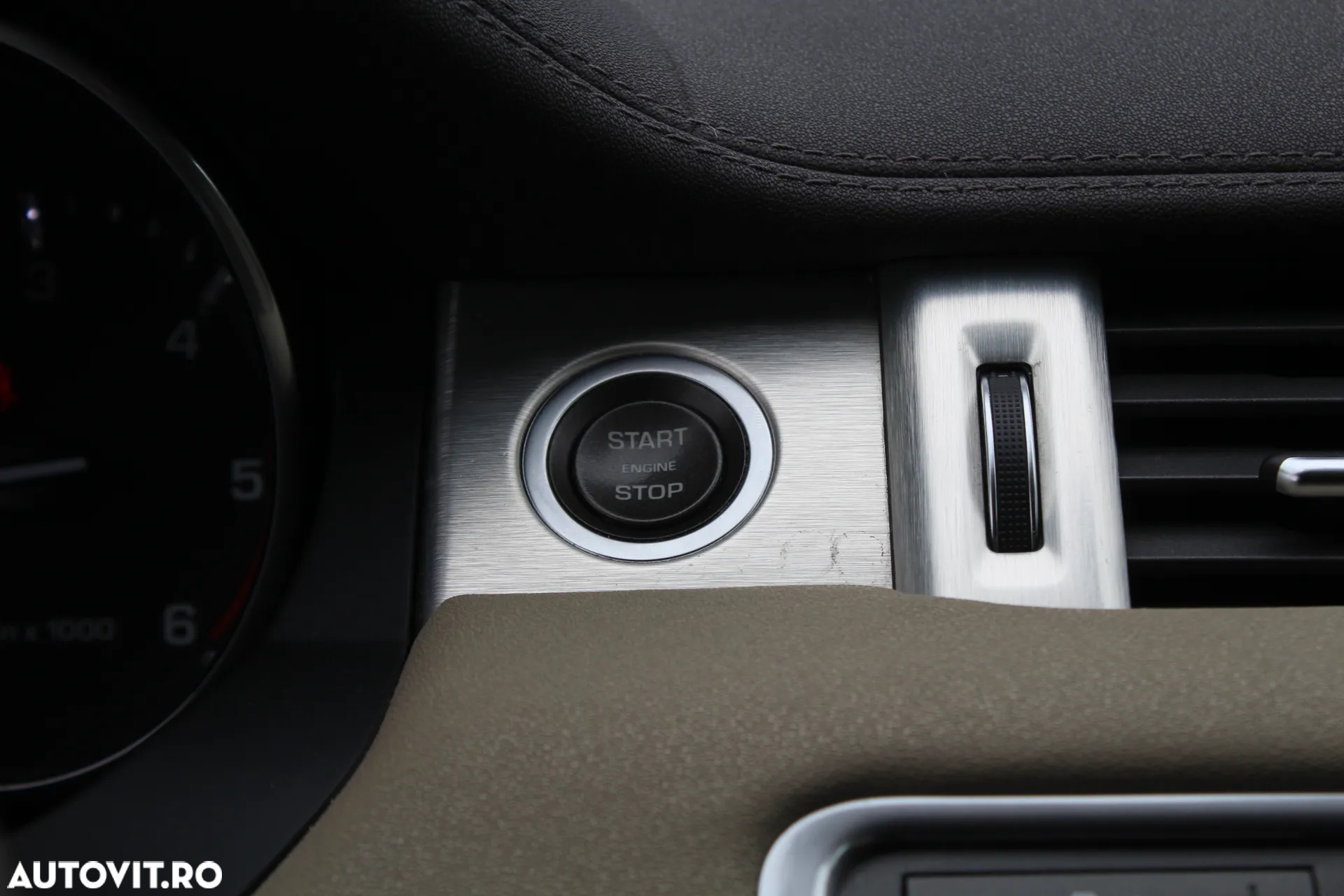 Land Rover Range Rover Evoque - 9