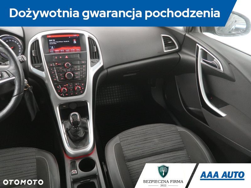 Opel Astra - 10