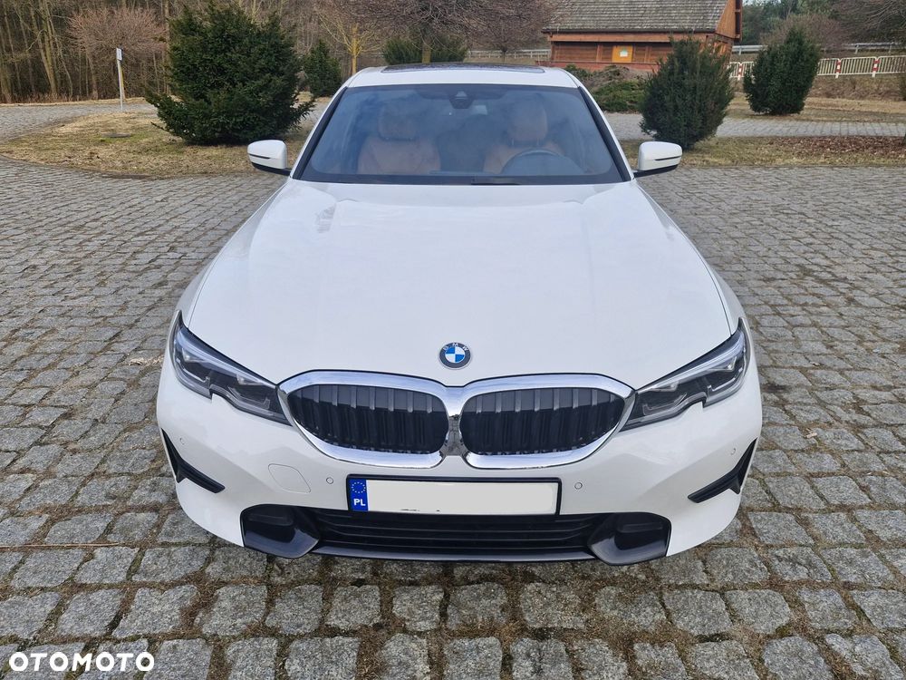 BMW Seria 3 330i Sport Line - 7