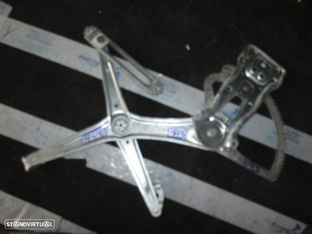 Elevador Sem Motor REF0445 MERCEDES W210 1999 5P FD - 2