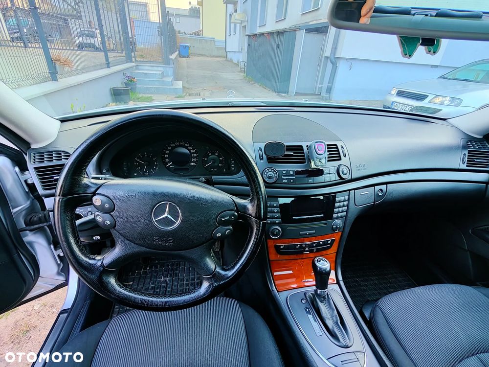 Mercedes-Benz Klasa E - 6