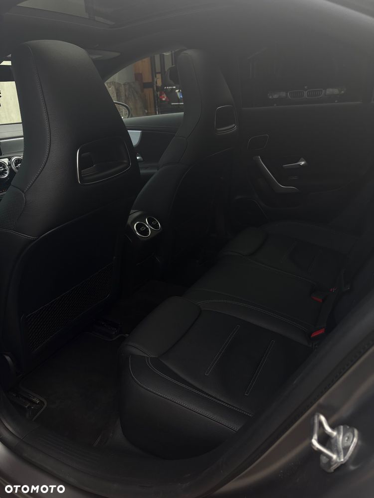 Mercedes-Benz CLA - 7