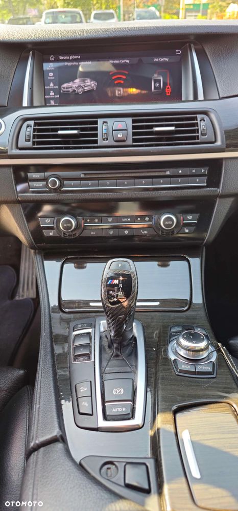 BMW Seria 5 535i xDrive - 12