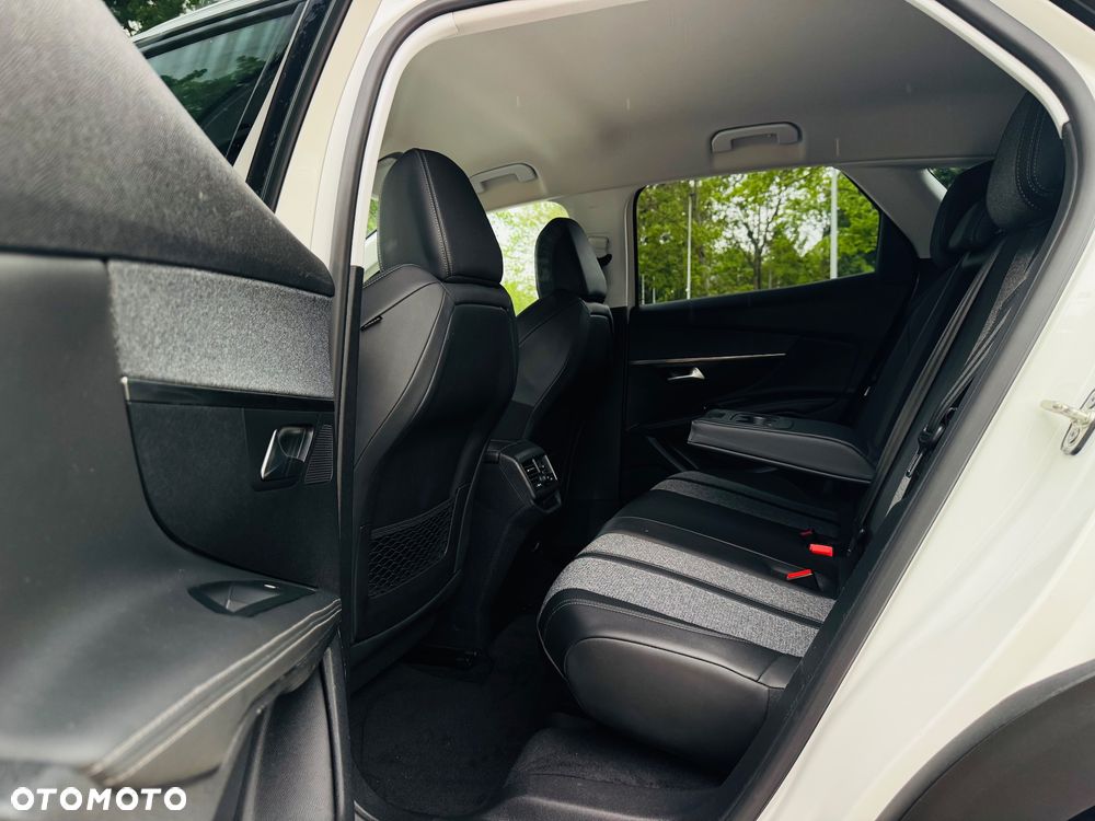 Peugeot 3008 BlueHDi 130 Stop & Start Allure Pack - 31