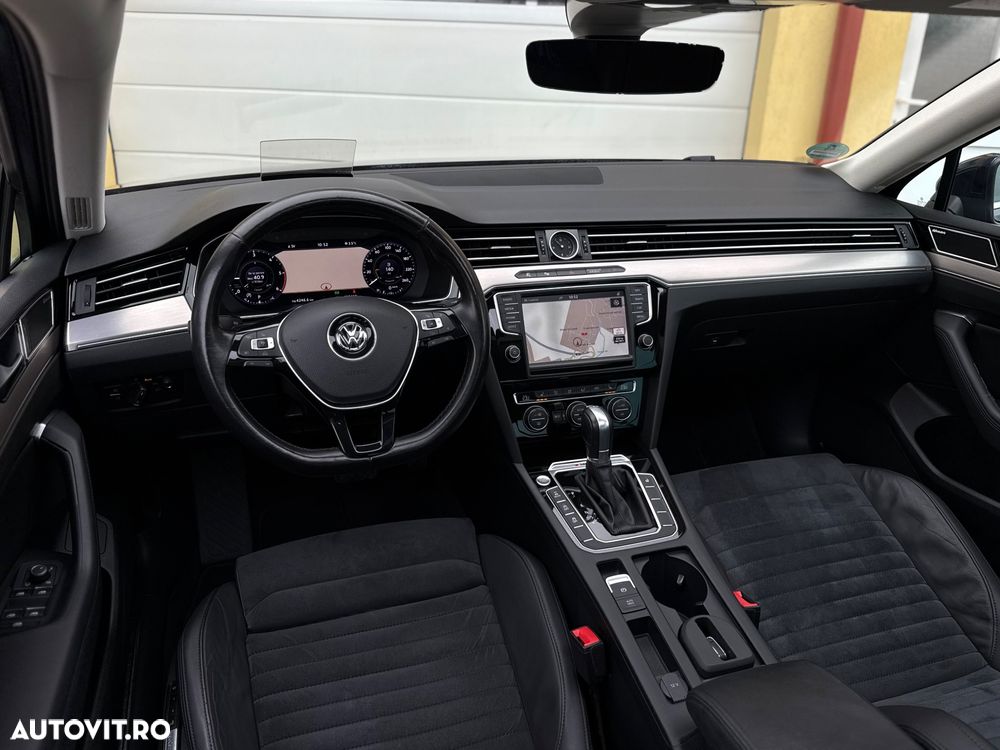 Volkswagen Passat 2.0 TDI DSG 4Motion Highline - 8