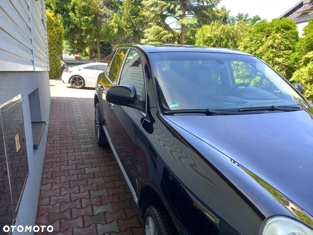 Porsche Cayenne - 3