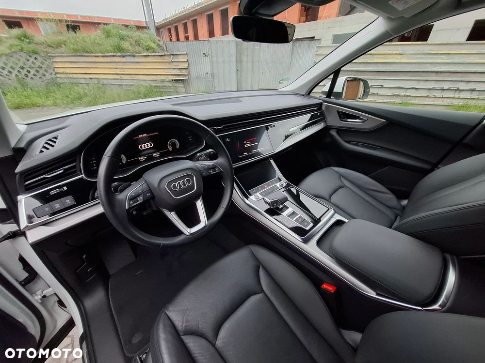 Audi Q7 - 15