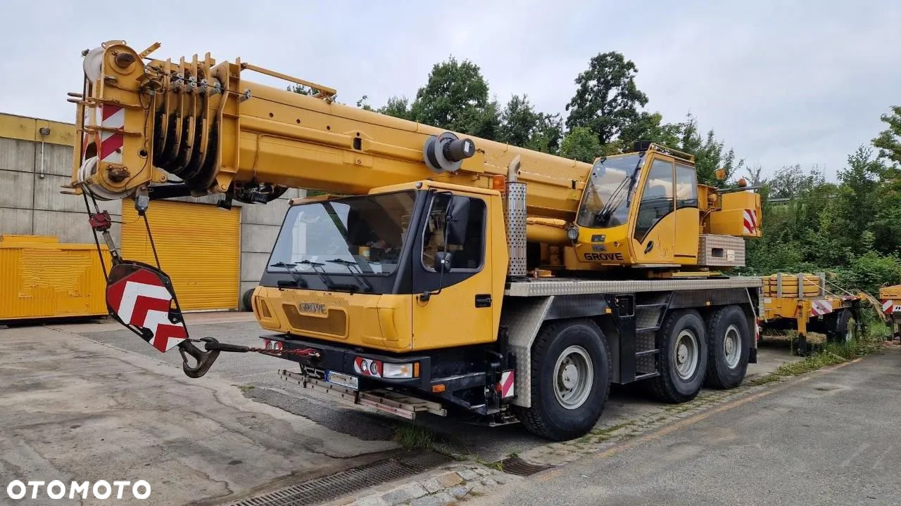 Grove GMK 3055 - 2