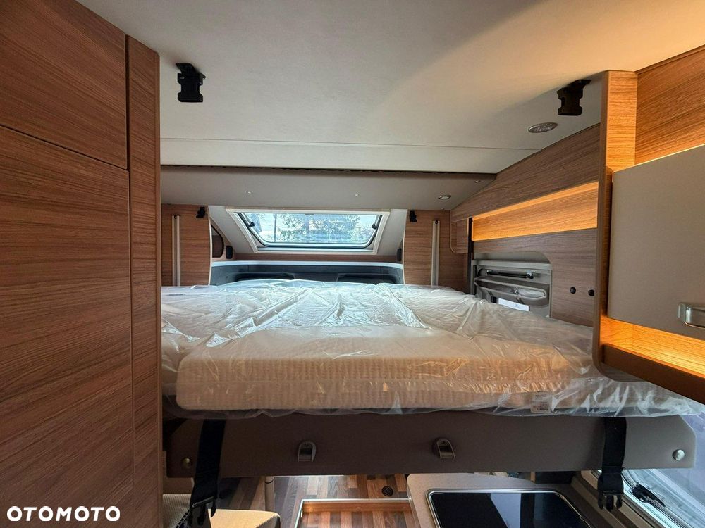 Weinsberg CaraCompact Suite MB 640 MEG - 23