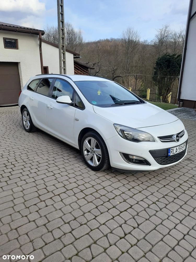 Opel Astra 1.4 T Sport - 1
