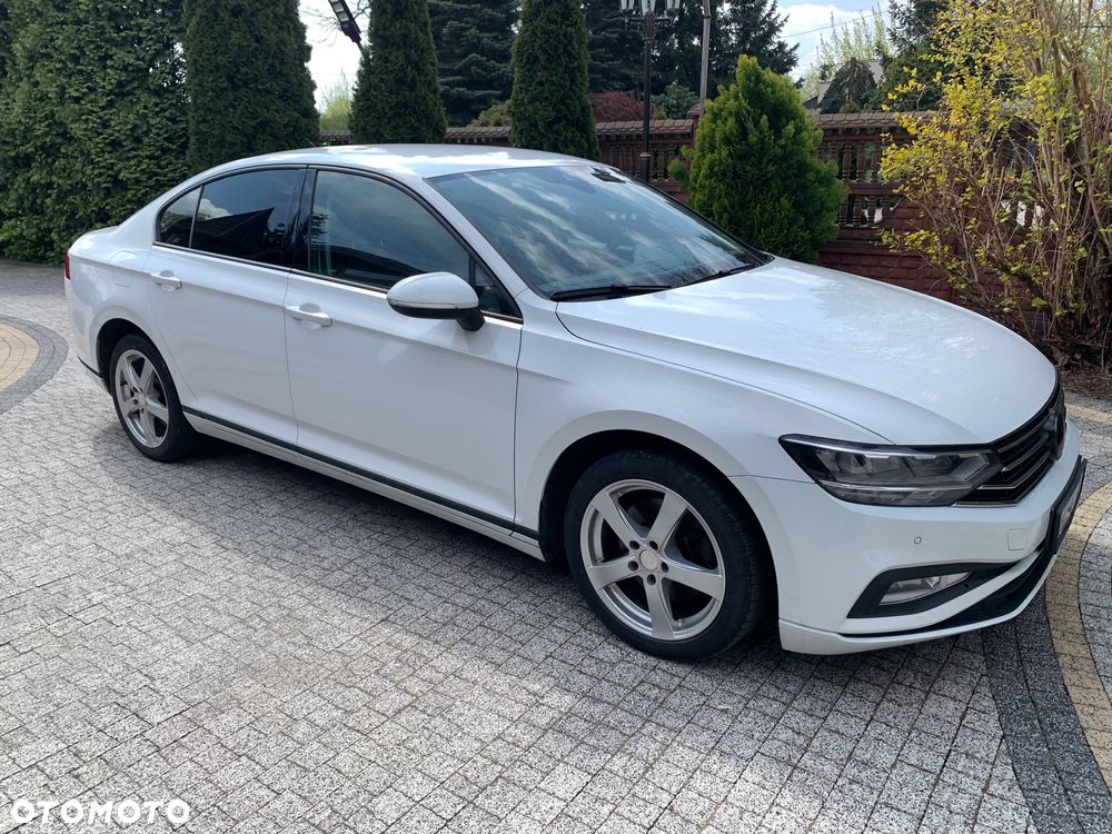Volkswagen Passat 2.0 TDI EVO Elegance - 22