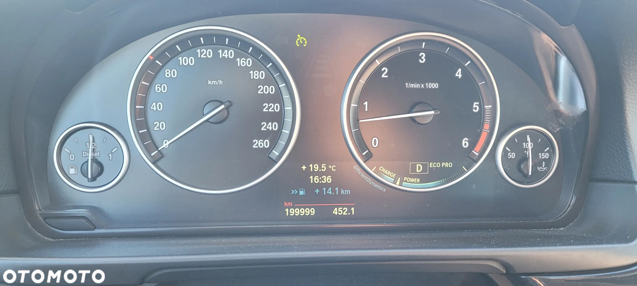 BMW Seria 5 530d xDrive Touring - 8