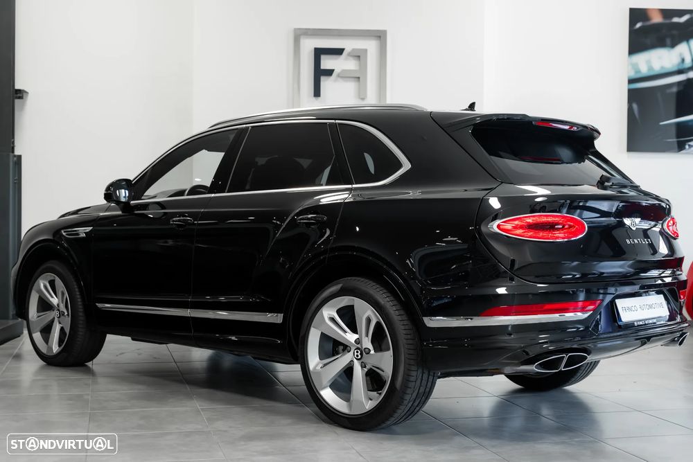 Bentley Bentayga V8 - 3