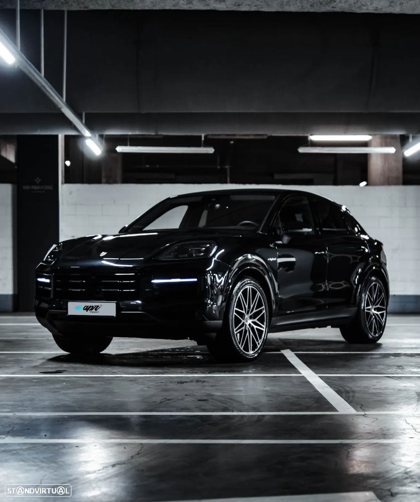 Porsche Cayenne Coupé E-Hybrid - 2