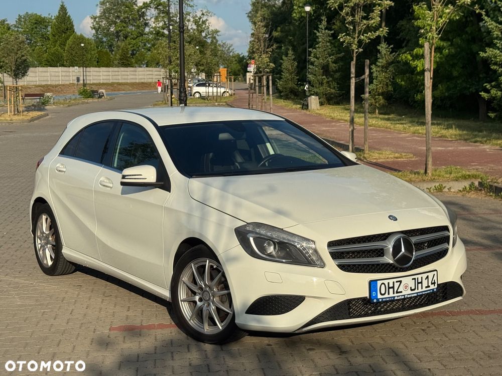 Mercedes-Benz Klasa A 180 (BlueEFFICIENCY) Urban - 2