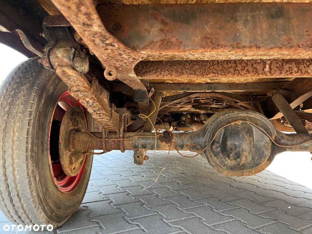 Ford Inny - 8